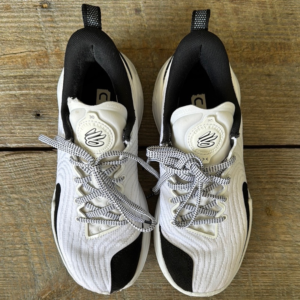 UA Stephen Curry Unisex Basketball (or volleyball) shoes